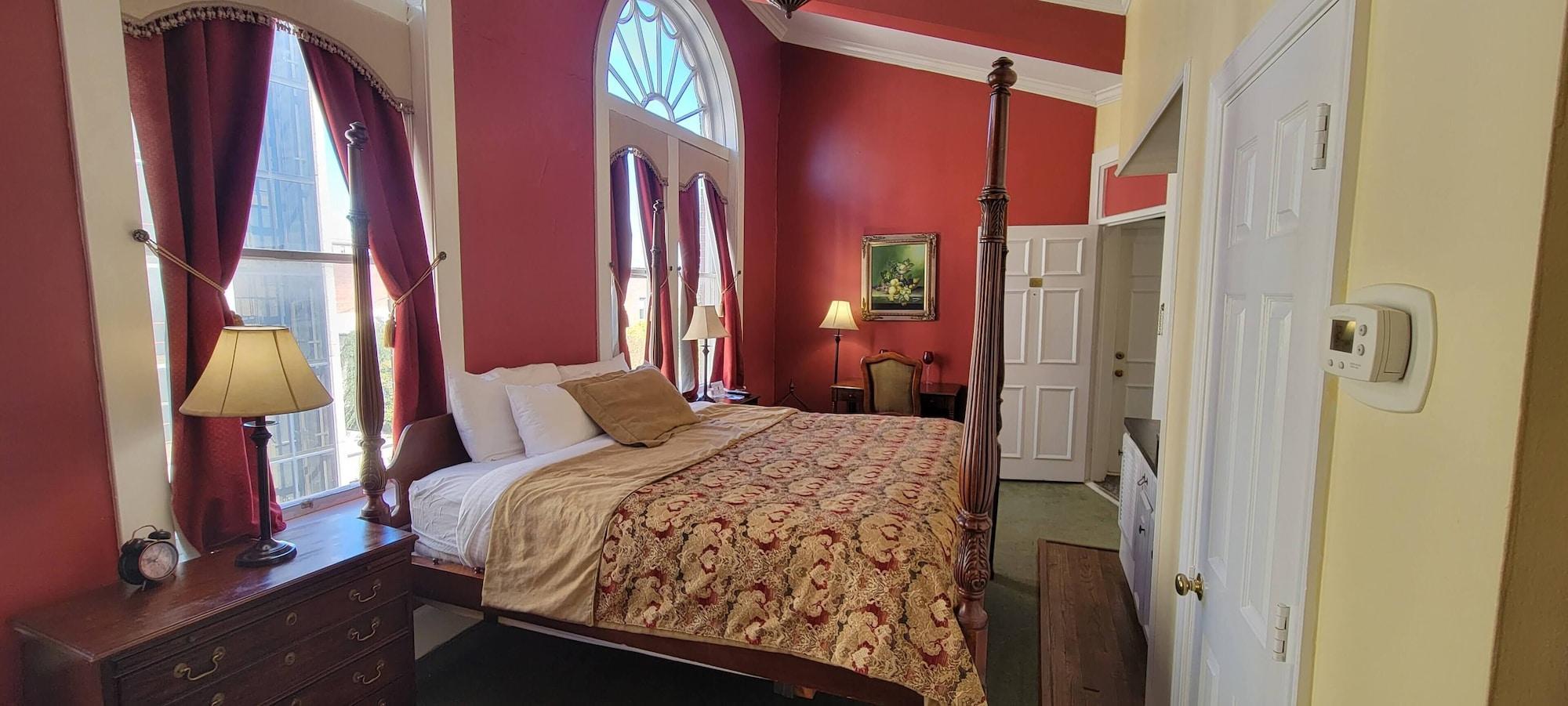 Equipamiento de Habitación The Biltmore Greensboro Hotel