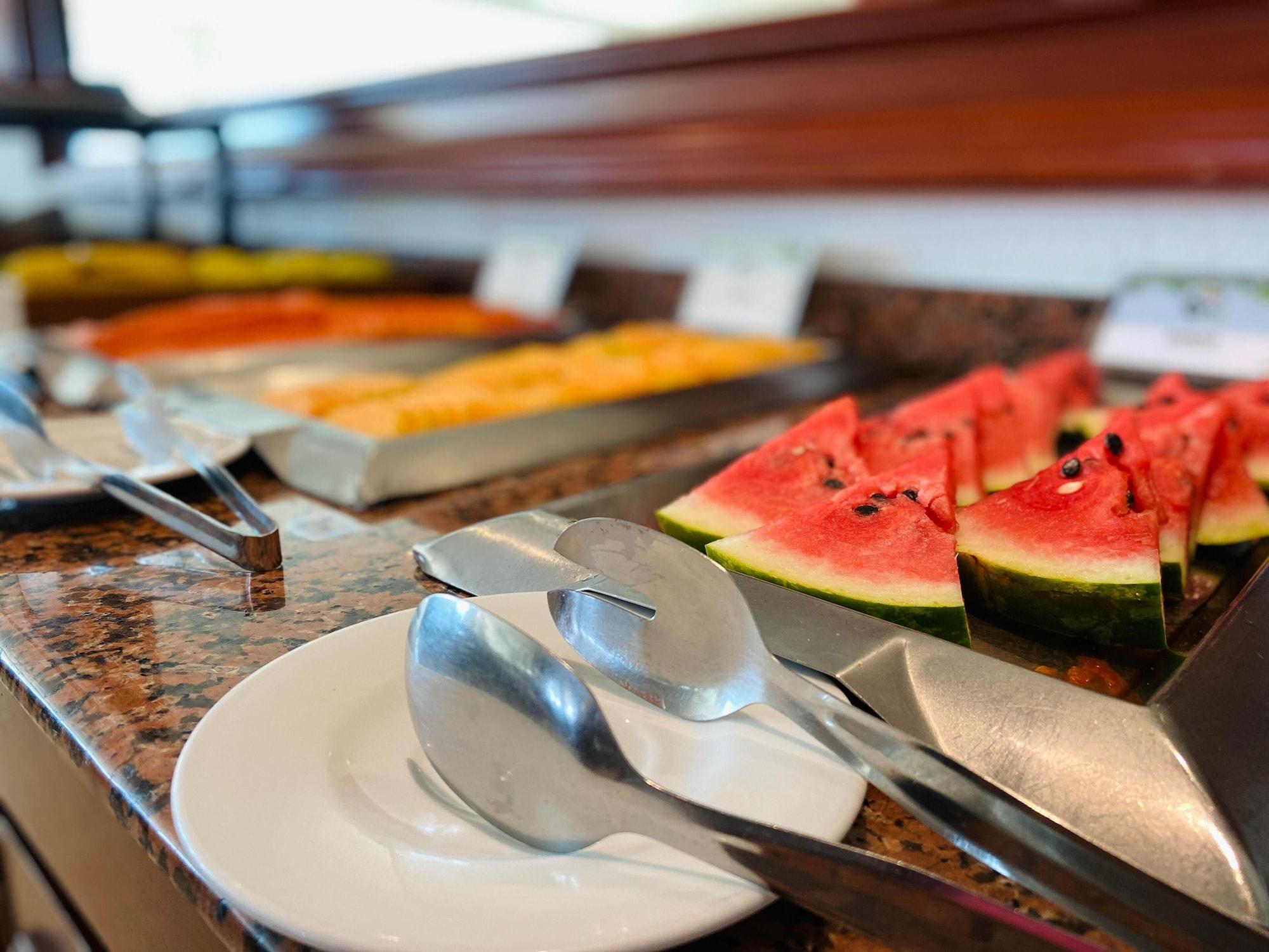 Restaurant Astur Hotel y Suites