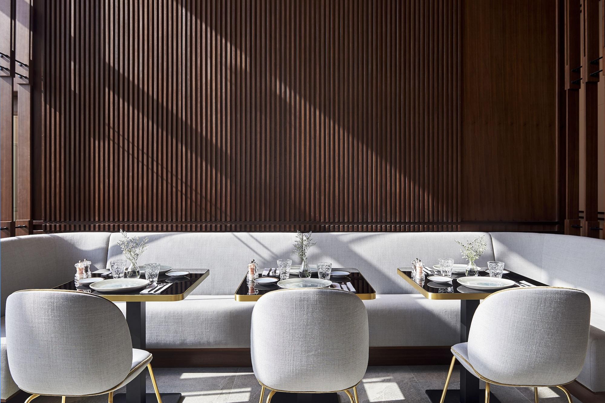 Restaurant FORM Hotel Al Jaddaf, Dubai, a Member of Design Hotels