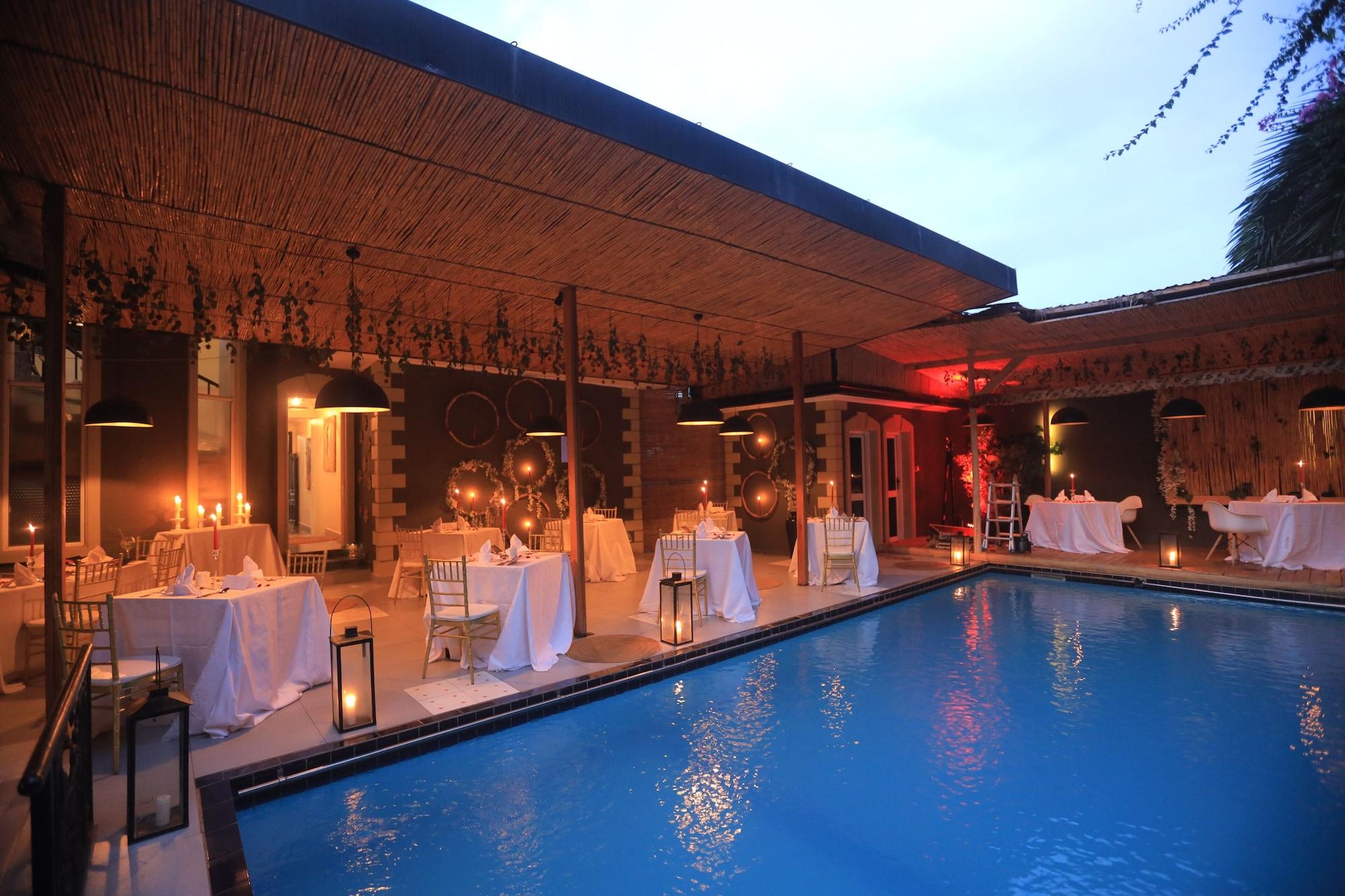 Vista Piscina Amata n'Ubuki Boutique Hotel