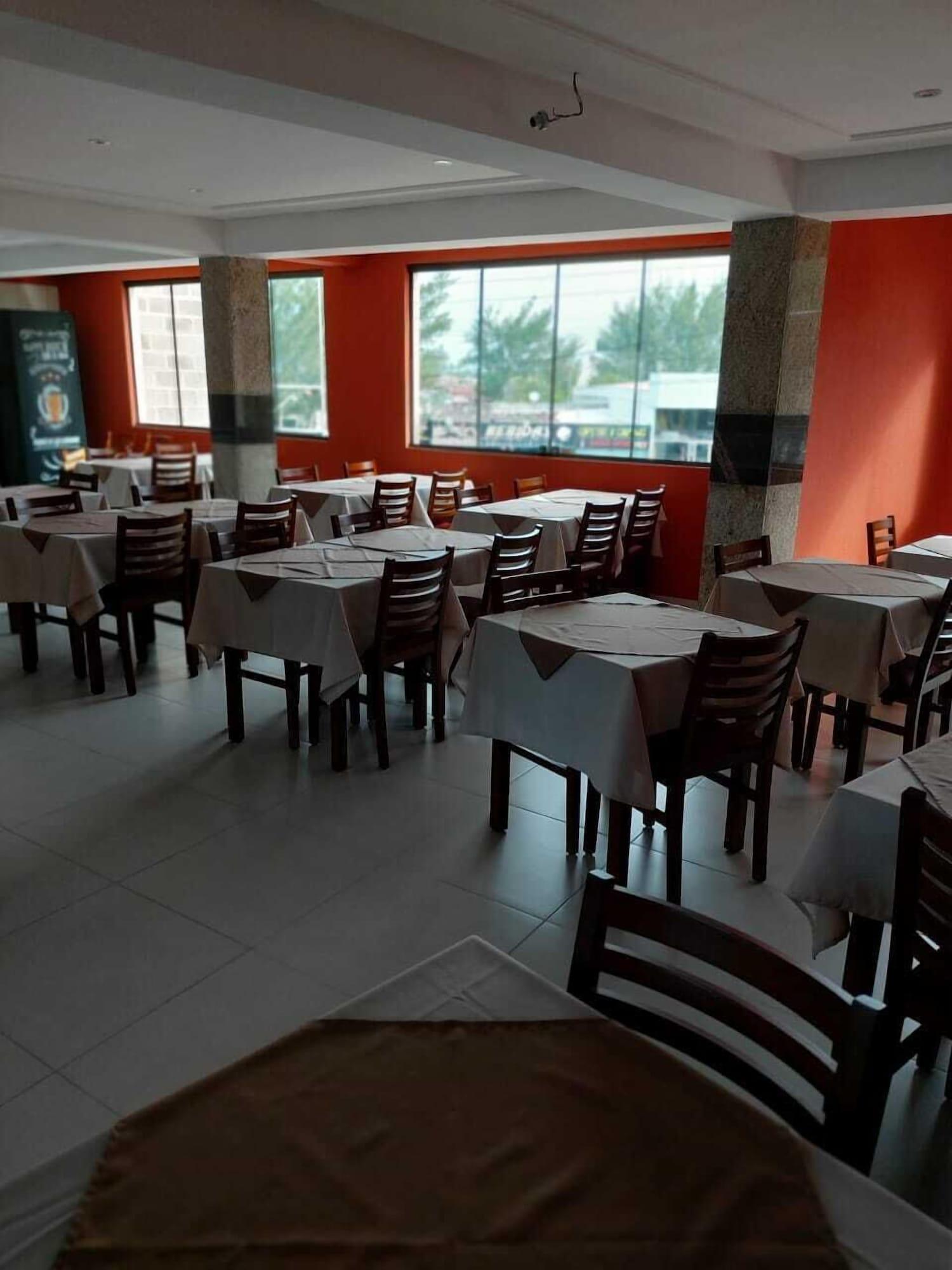 Restaurant Lebanon Praia Hotel