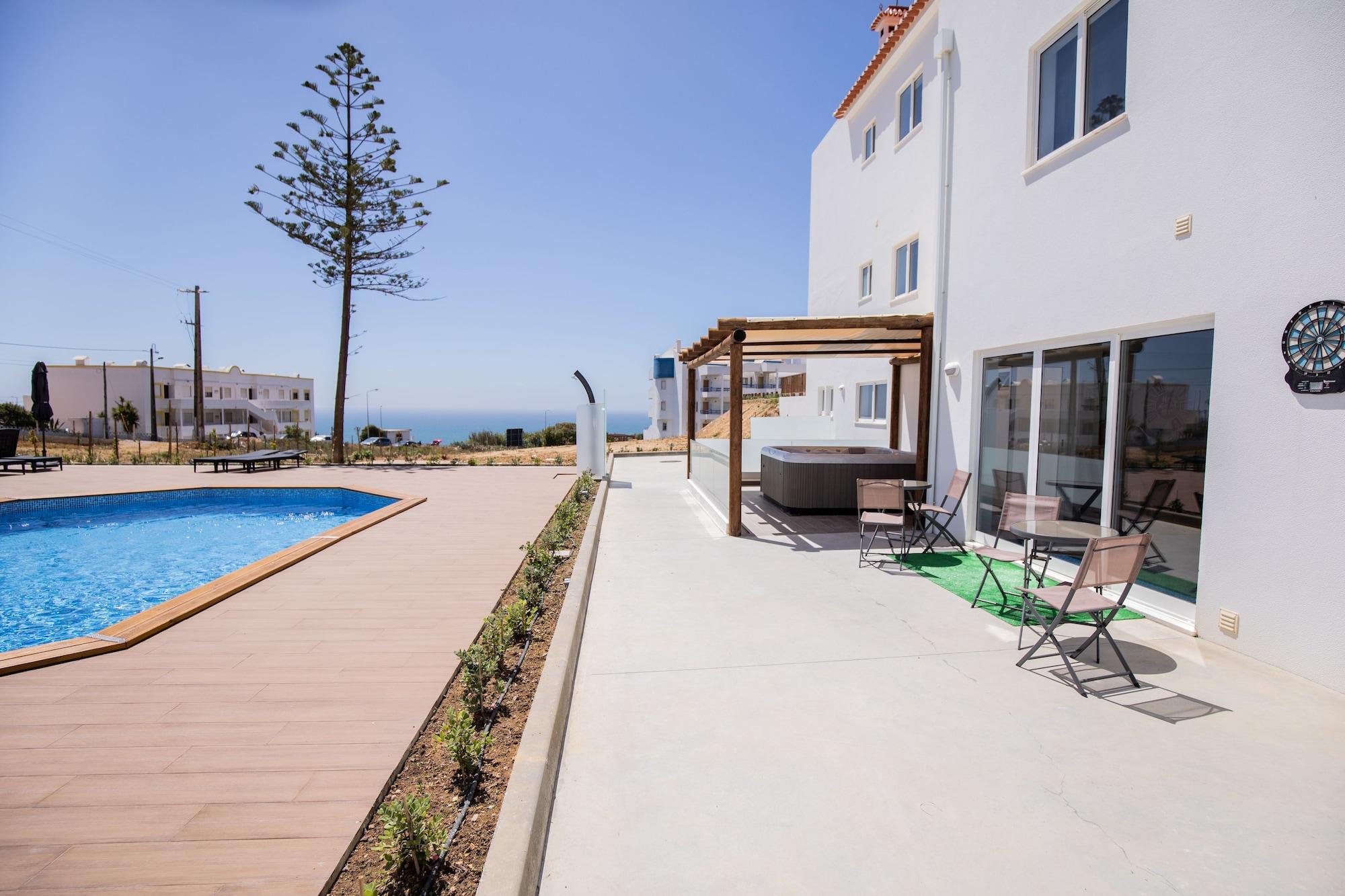 Vista Exterior Ericeira Atlantic - Hostel