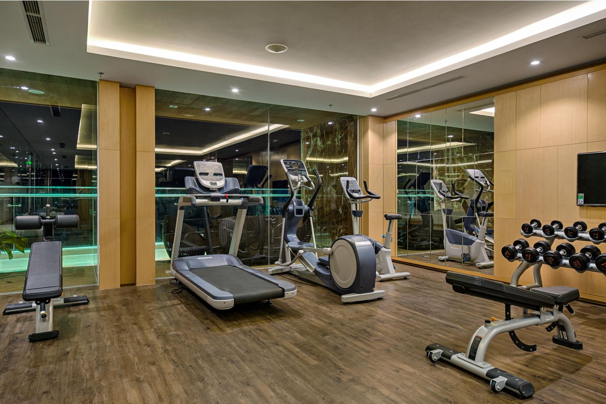 Gimnasio TMS Hotel Da Nang Beach