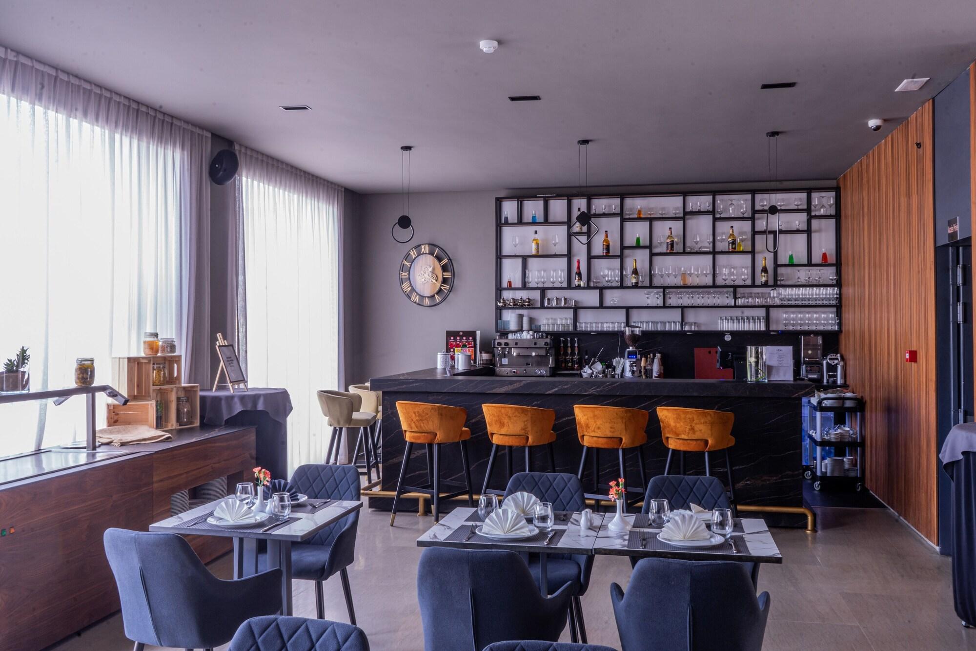 Restaurant Urban Hotel and Spa