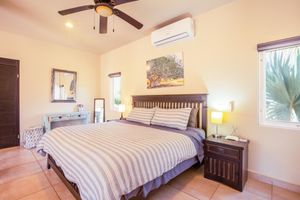 Renta temporal - Just steps from the Beach; Panoramic ocean views from private rooftop balcony!
