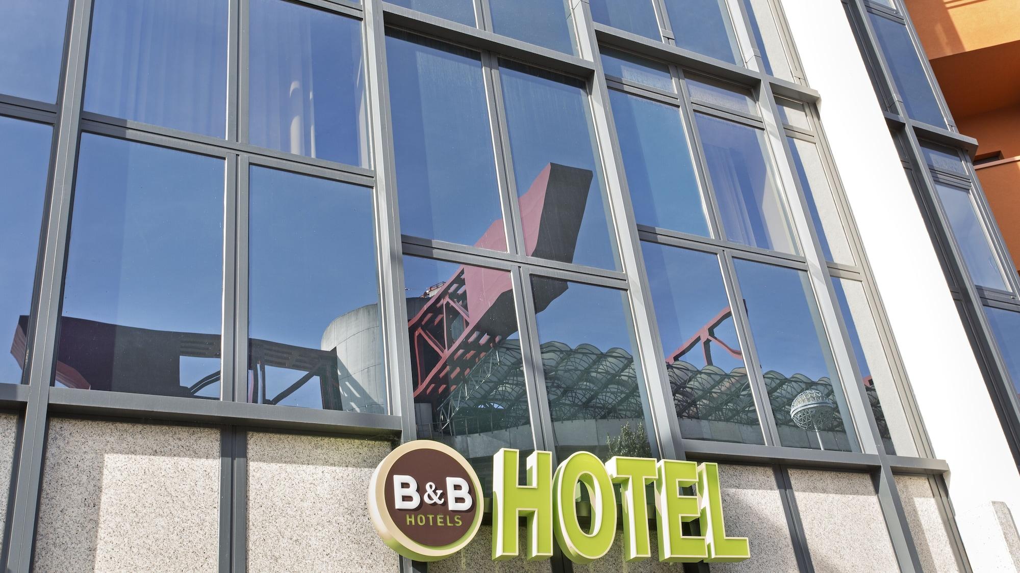 Vista Exterior B&B Hotel Milano San Siro