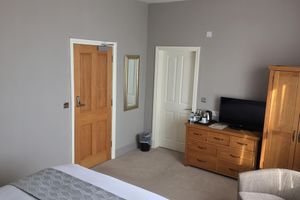 Alojamiento - The Clyffe Hotel