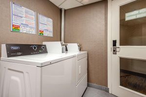 Alojamiento - Quality Suites Quebec