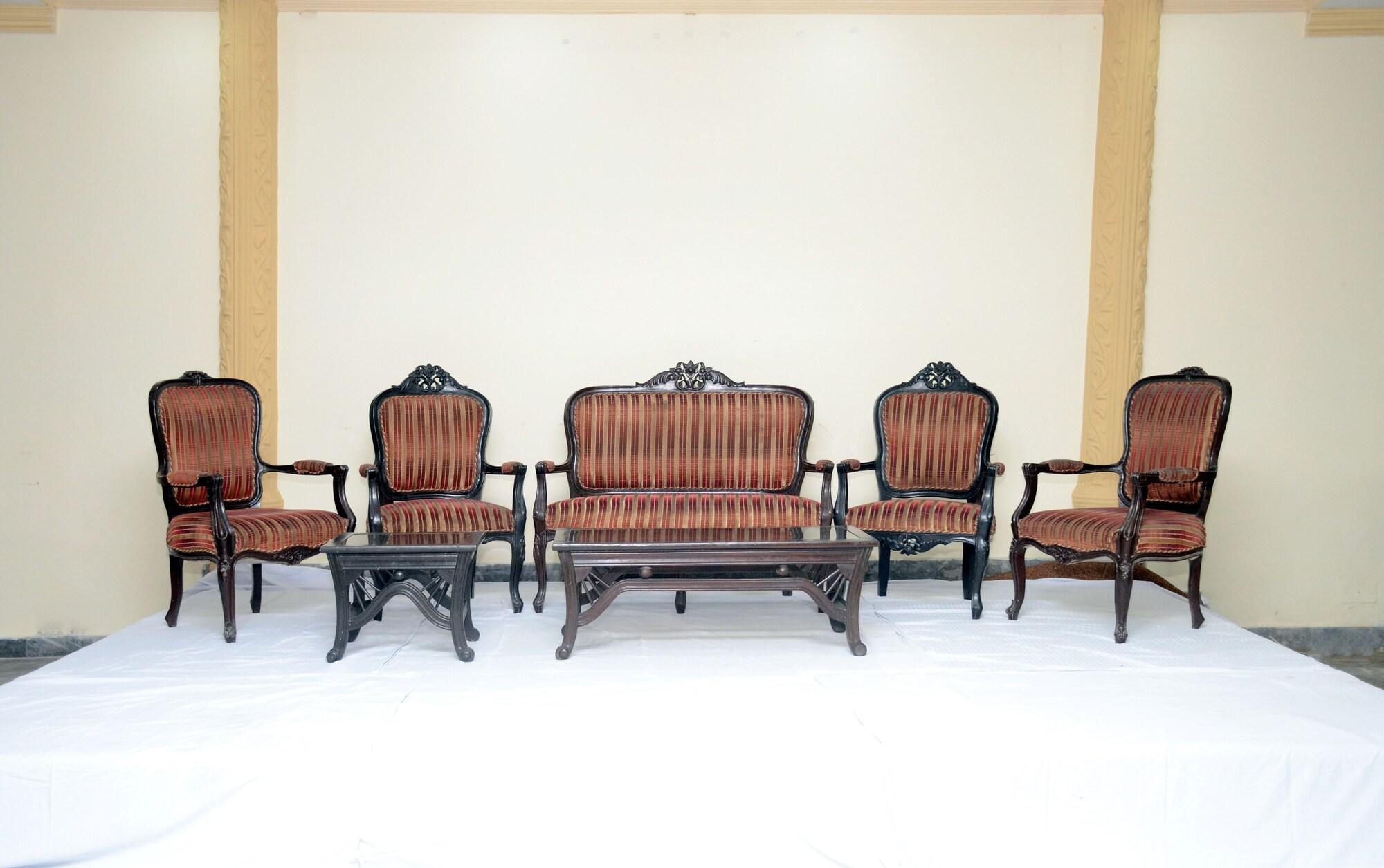 Vista Lobby Mirage Hotel