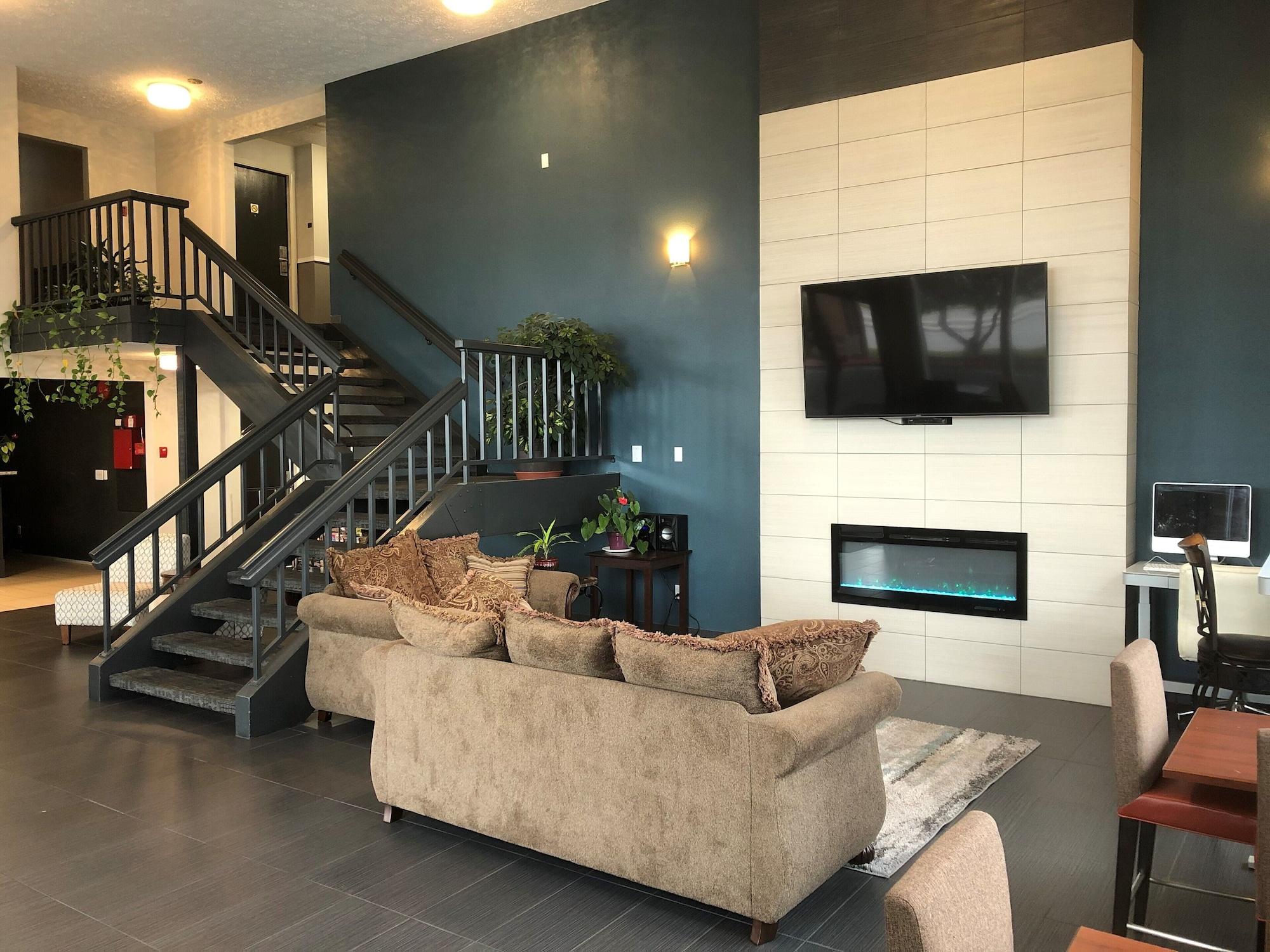 Vista Lobby Ramada by Wyndham Spokane Valley