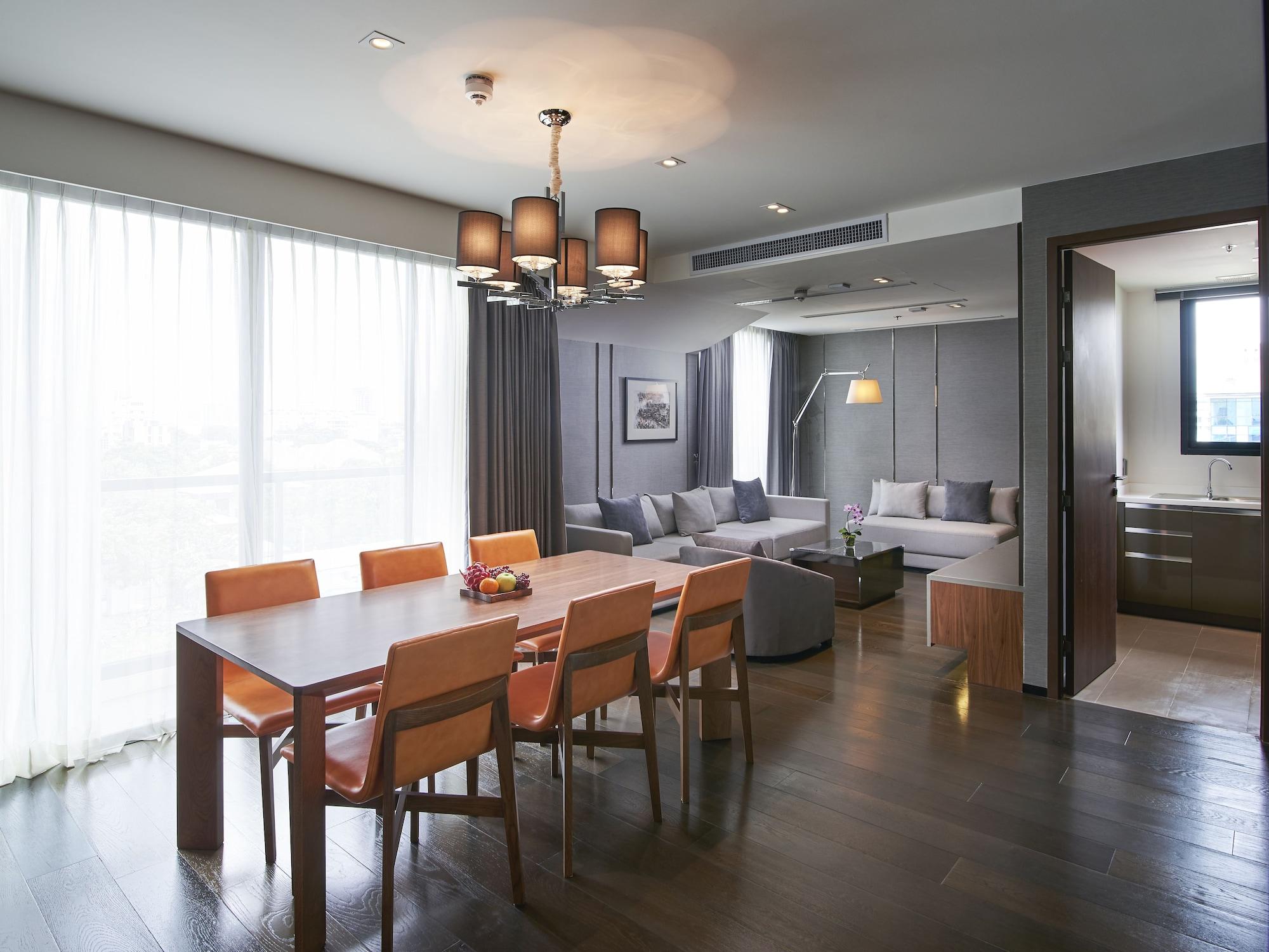 Varios Amp Am House Hotel