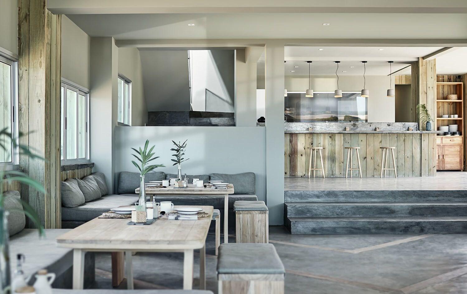 Vista Lobby Casa Uca