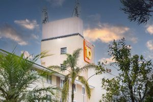 Alojamiento - Hotel 10 Curitiba