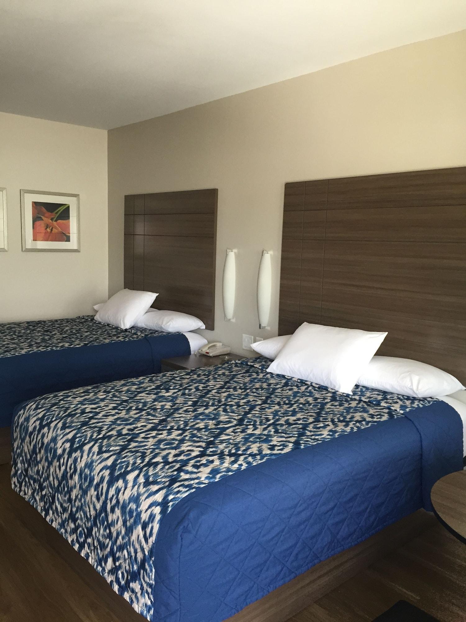 Varios Palace Inn Gulfgate