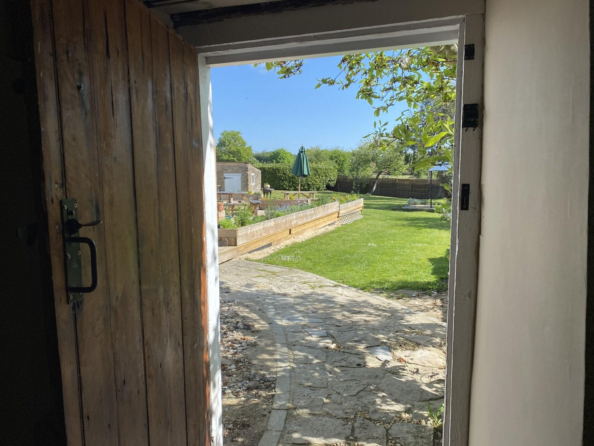 Vista Exterior The Full Moon Inn