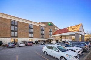 Alojamiento - Holiday Inn Express Crestwood by IHG