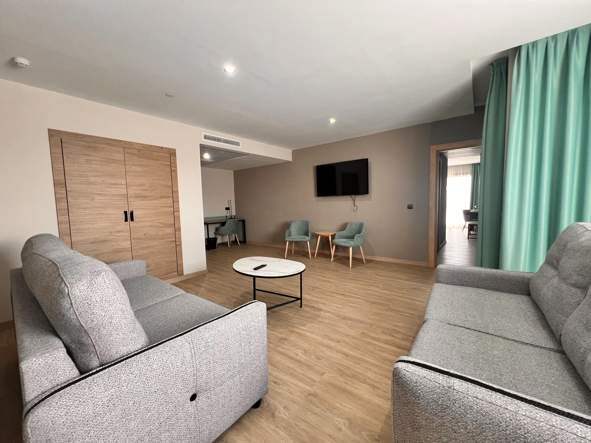 Vista Exterior Hotel Sercotel Maya Alicante