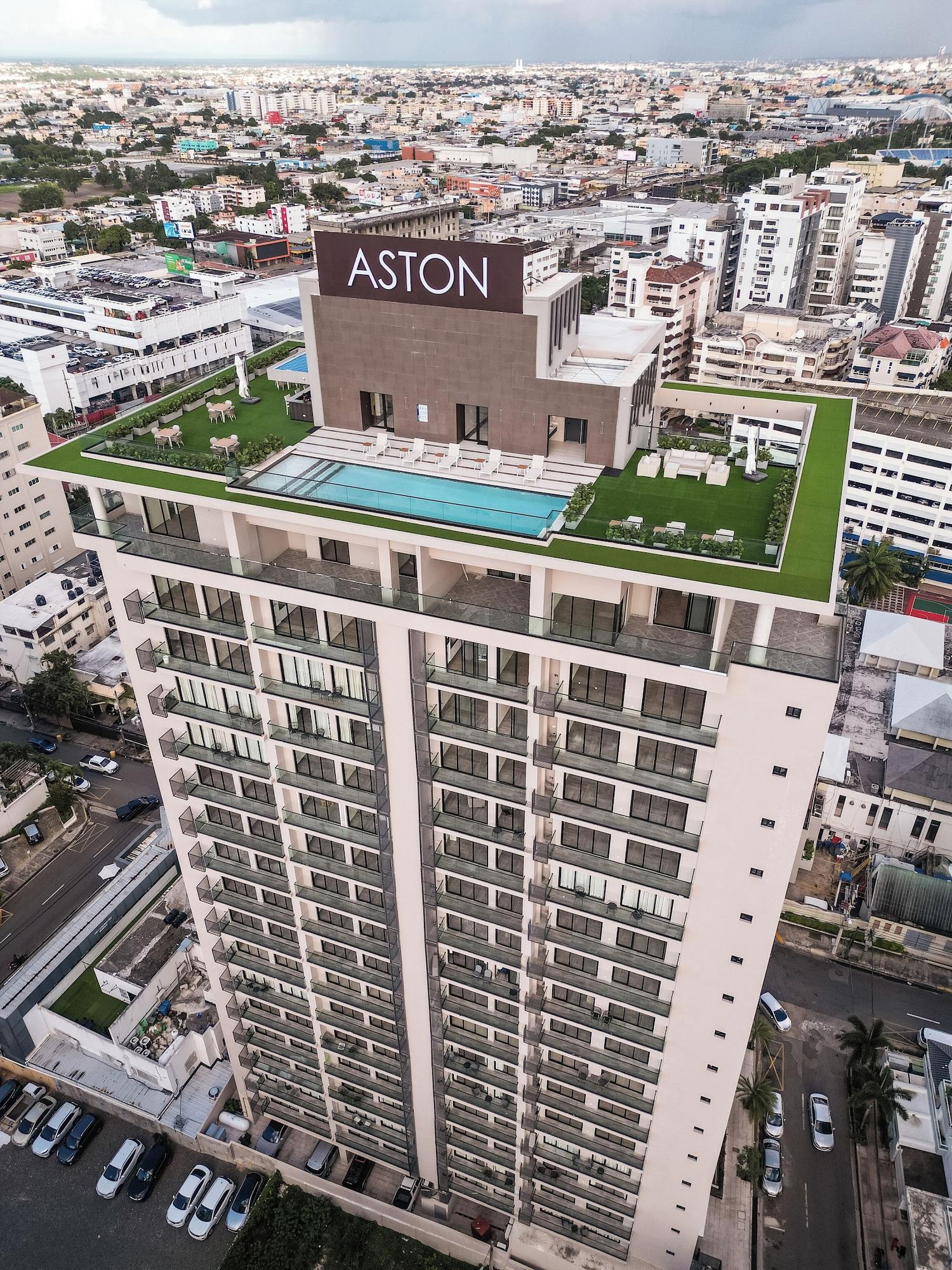 Vista Exterior Aston Rubi City Suites