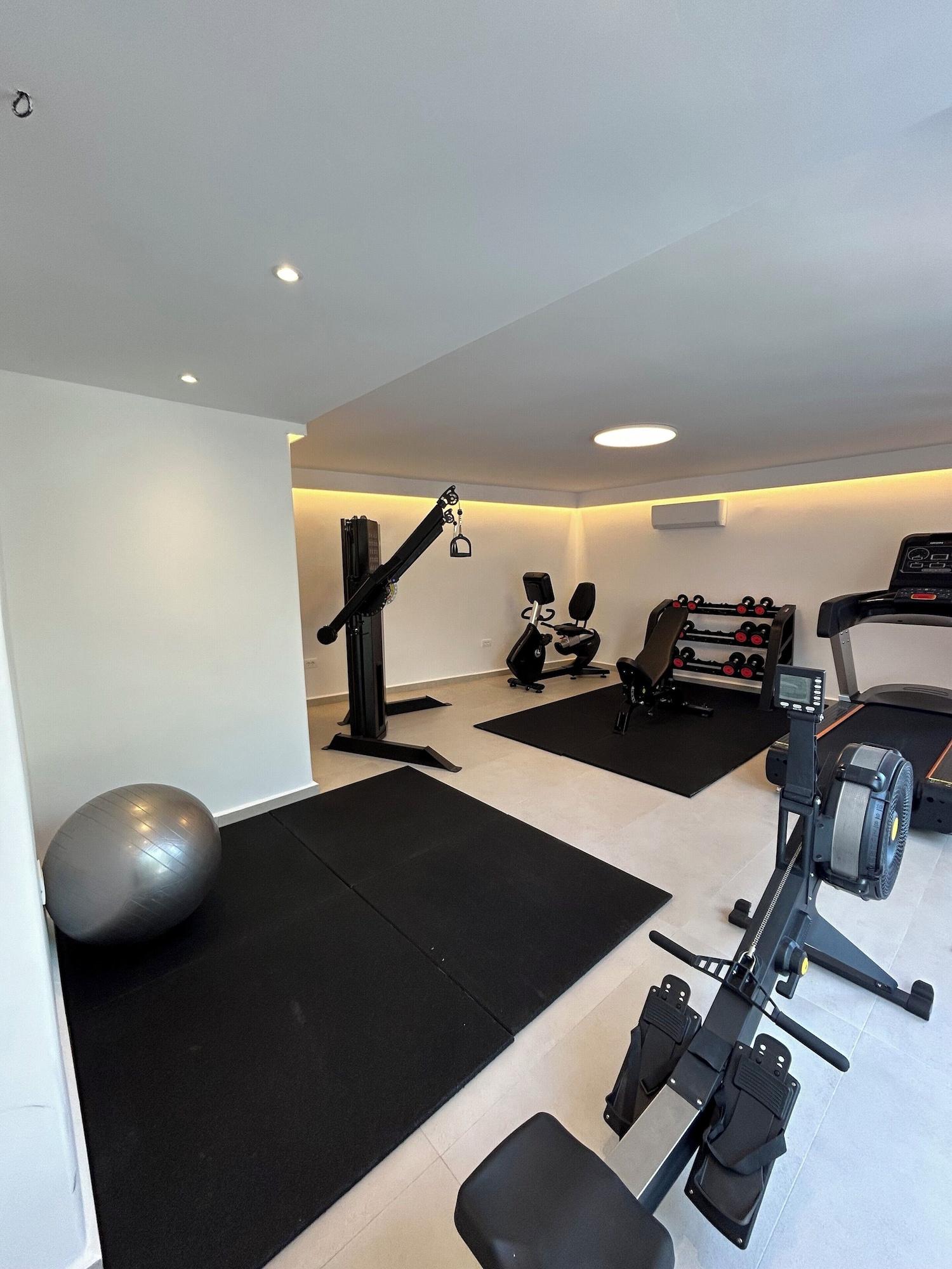 Gimnasio Paola Sunset Mykonos