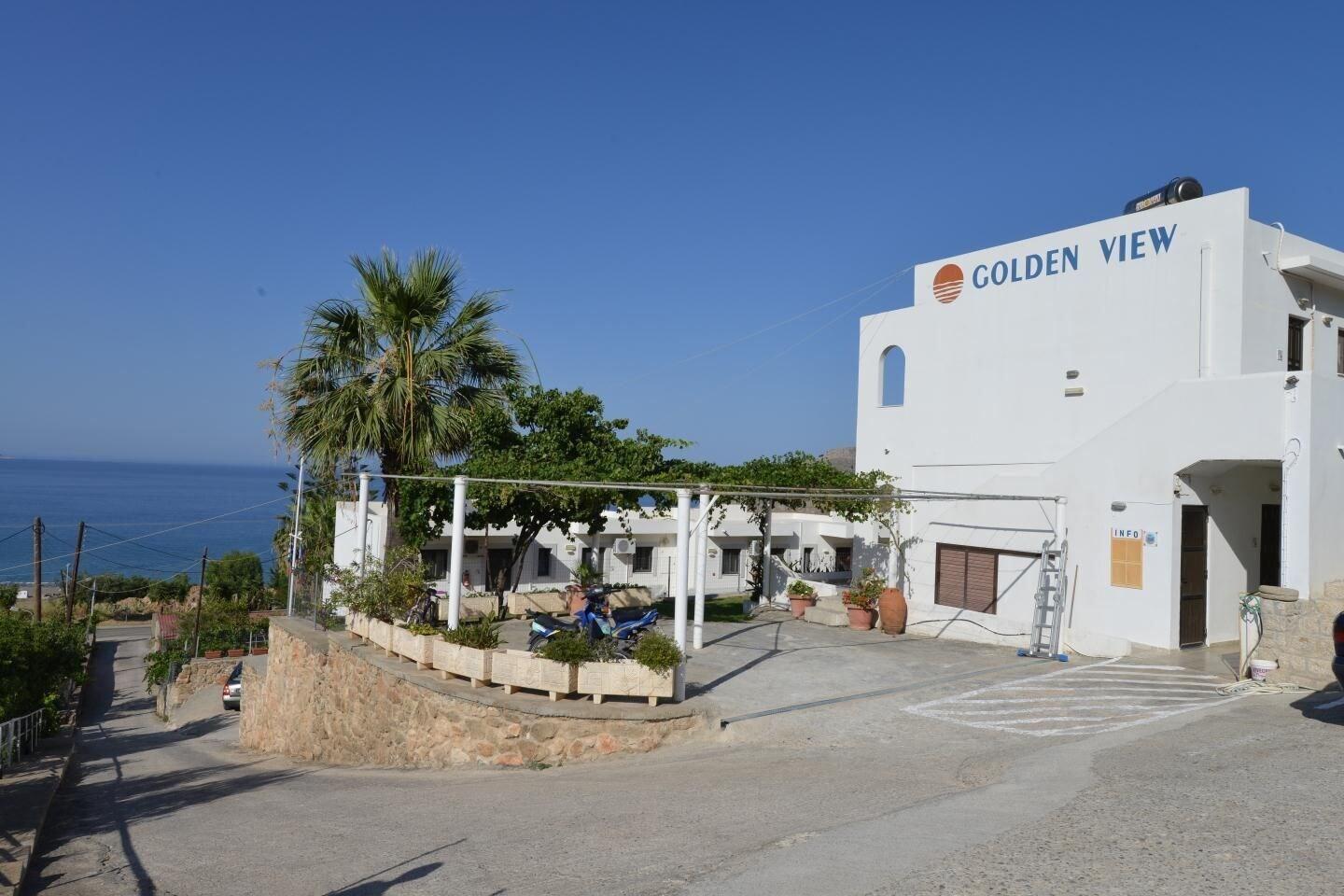 Restaurant Golden View Studios