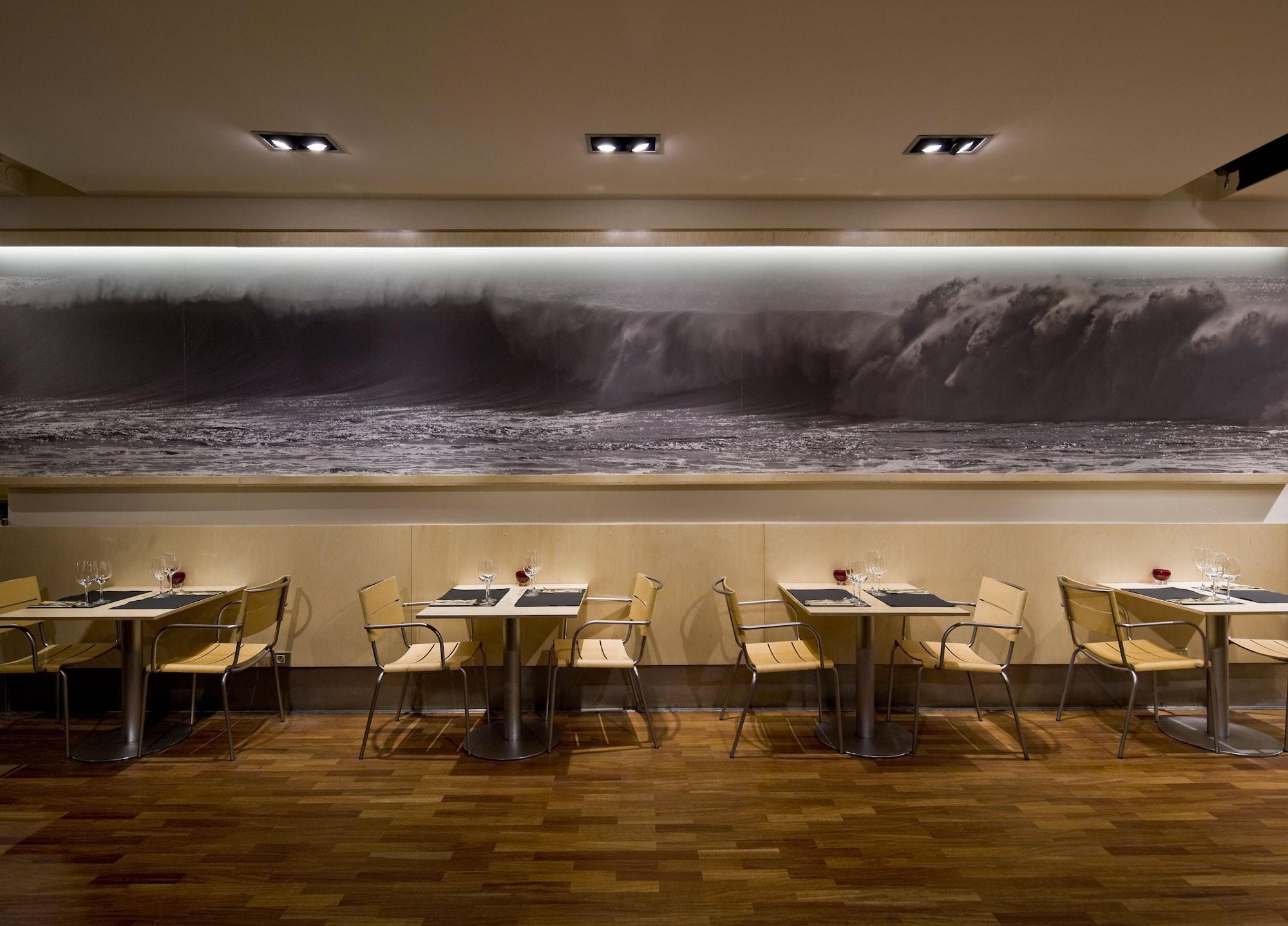 Bar/Salón Hotel ETH Irun