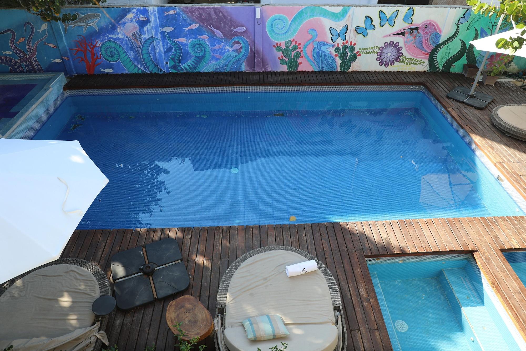 Vista Piscina Hotel Playa Zipolite