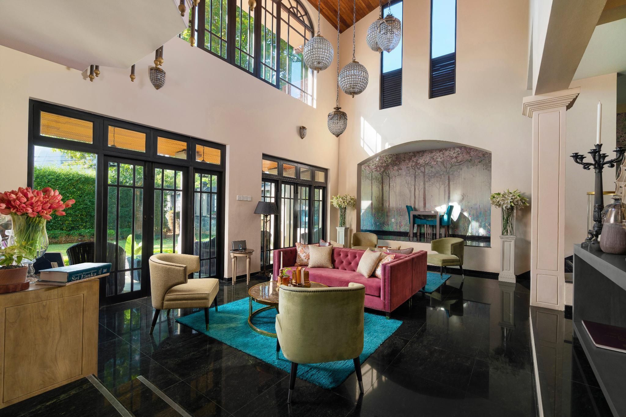 Vista Lobby Clove Villa