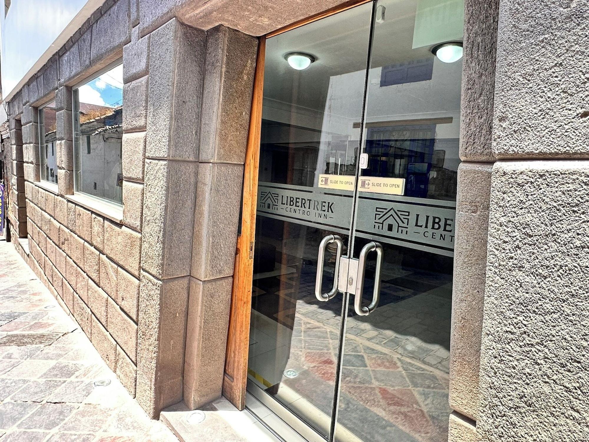 Vista Exterior Libertrek Centro Inn