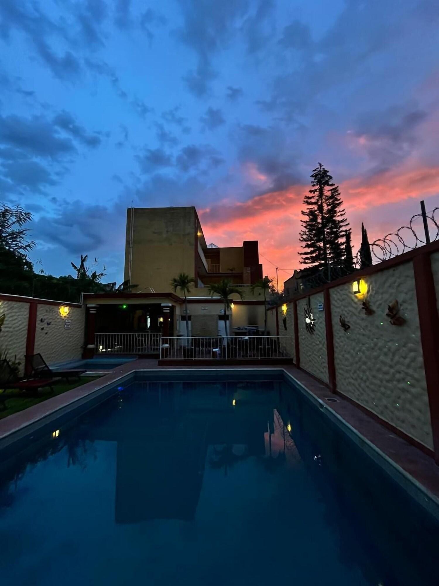 Varios Hotel La Posada