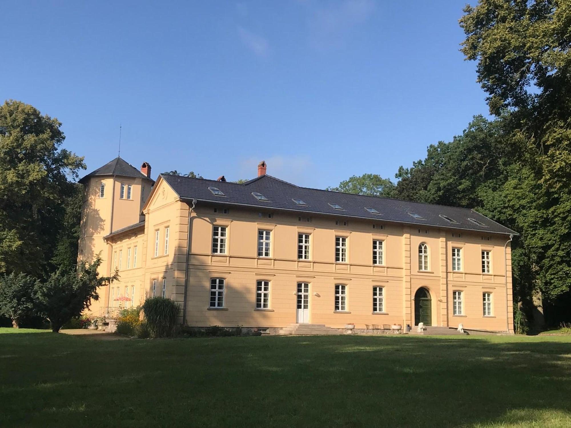 Vista Exterior Landhaus Schloss Kölzow