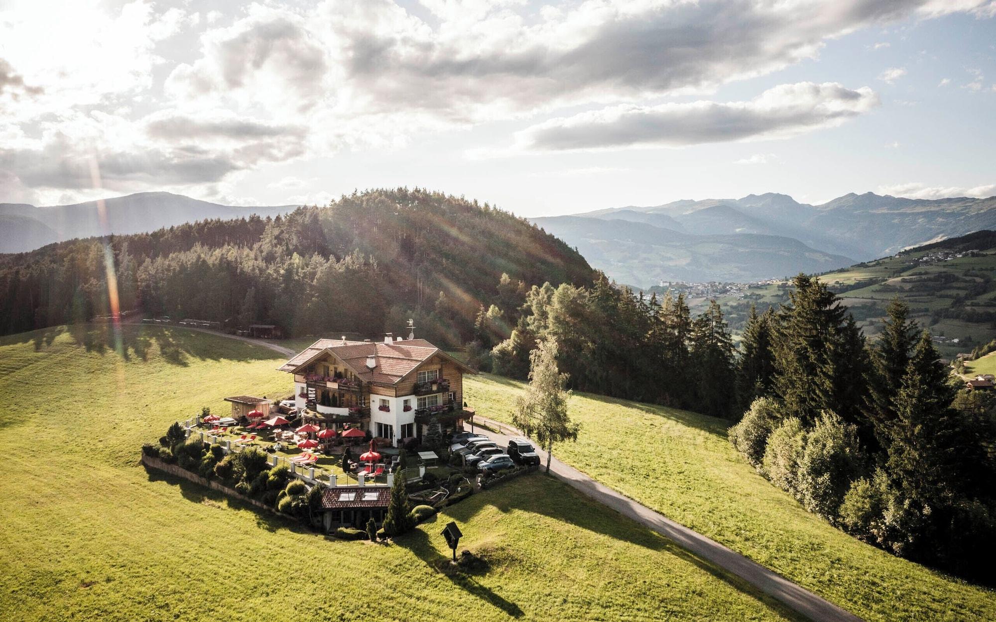 Vista Exterior Alpine Boutique Villa Gabriela