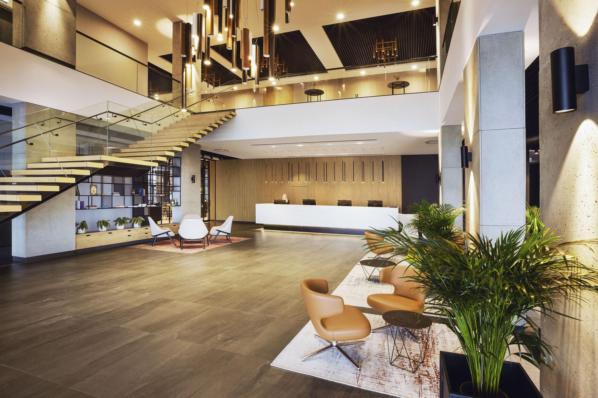 Vista Lobby Q Hotel Plus Wrocław Bielany