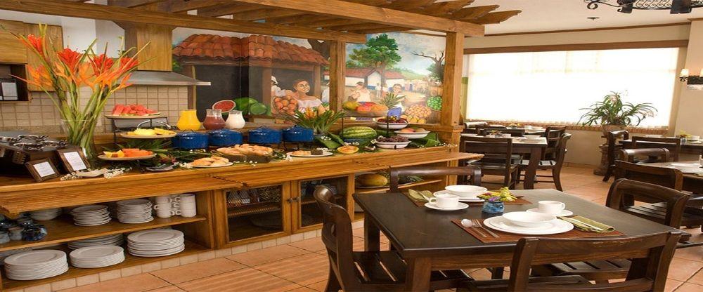 Restaurant La Sabana Hotel Suites Apartments