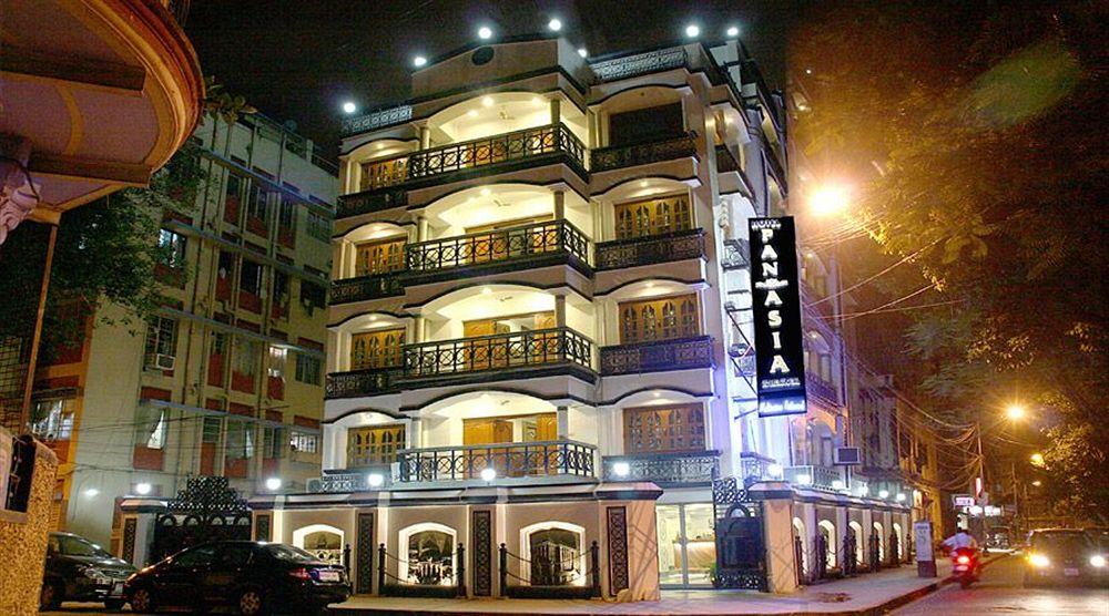 Vista Exterior Hotel Pan Asia International