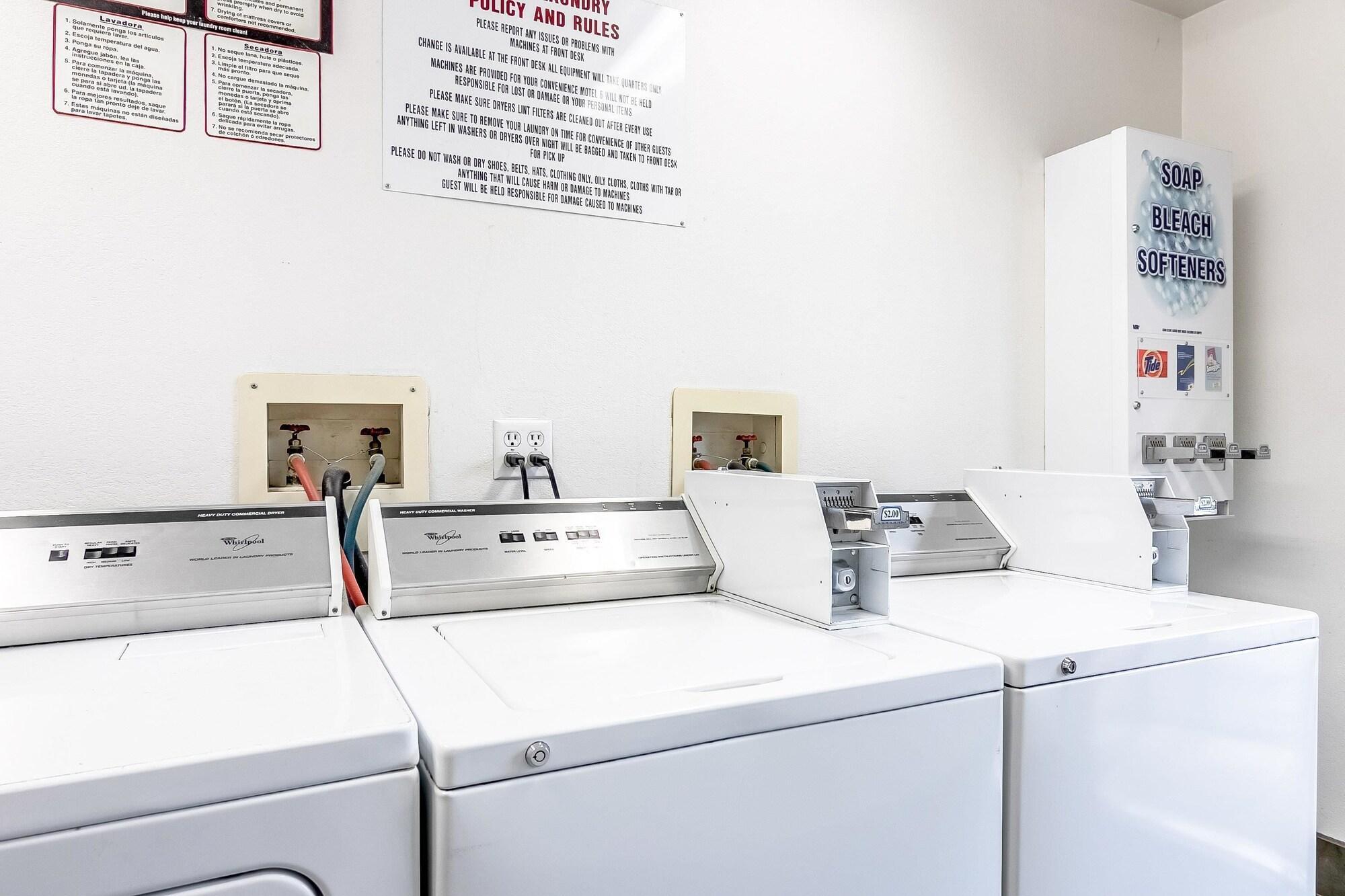 Instalaciones Recreativas Motel 6 Janesville, WI