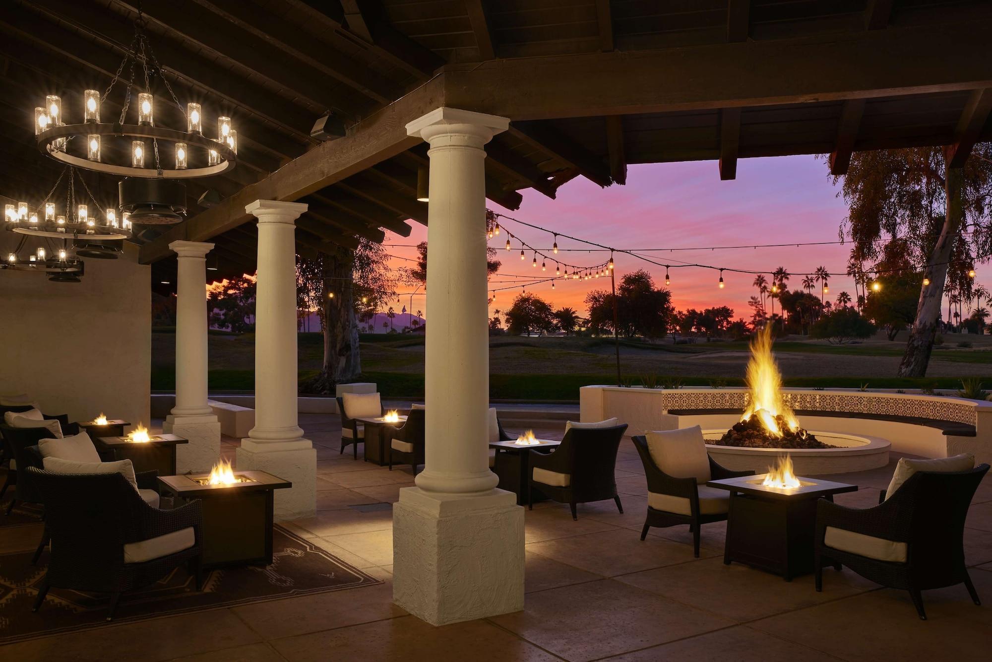 Restaurant The Scottsdale Resort and Spa, Curio Collection by Hilton