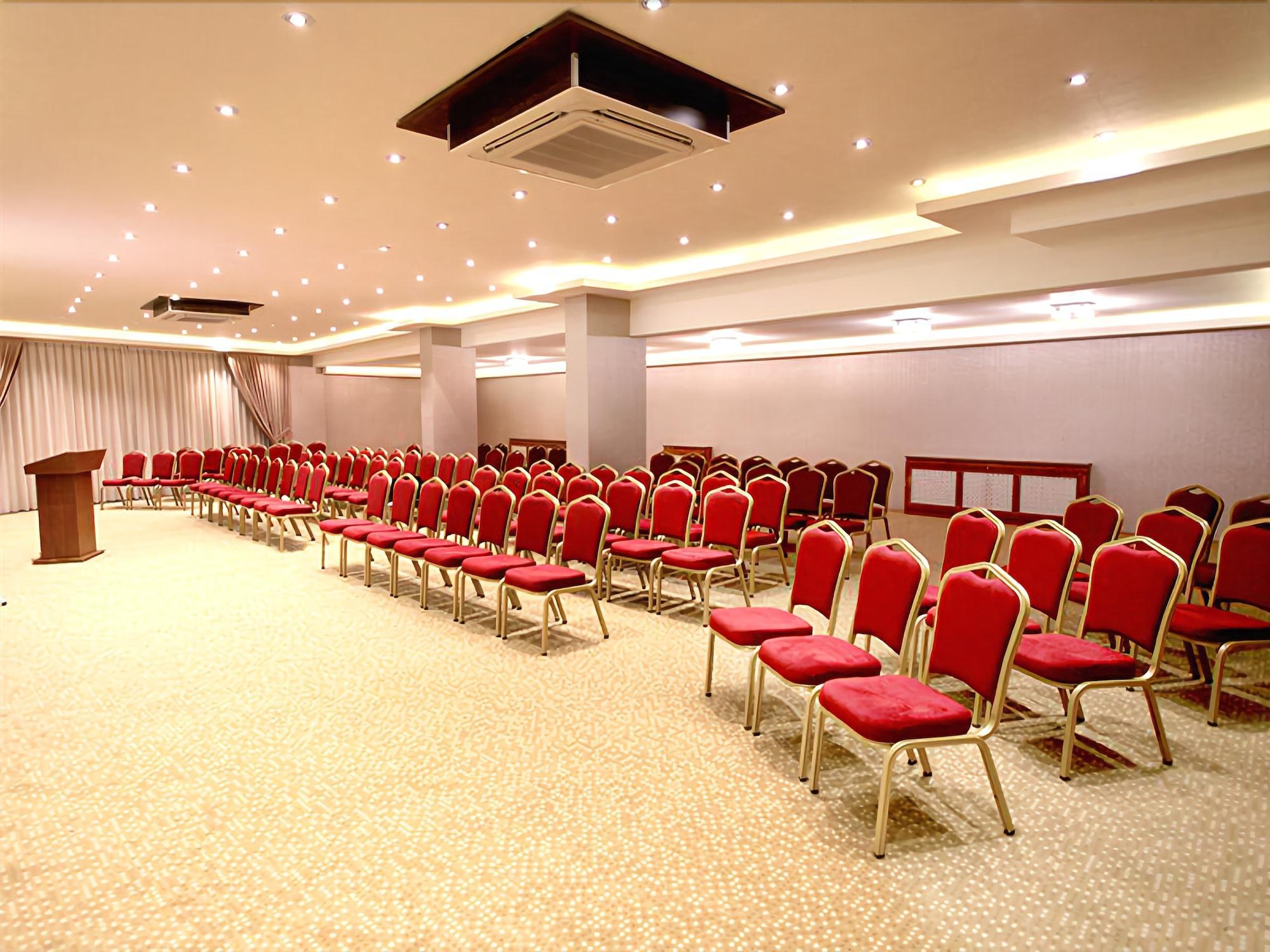 Centro de Negocios Pietra Hotel