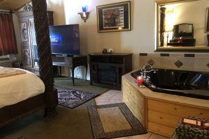 Alojamiento - Echo Canyon Spa Resort (Adults Only)