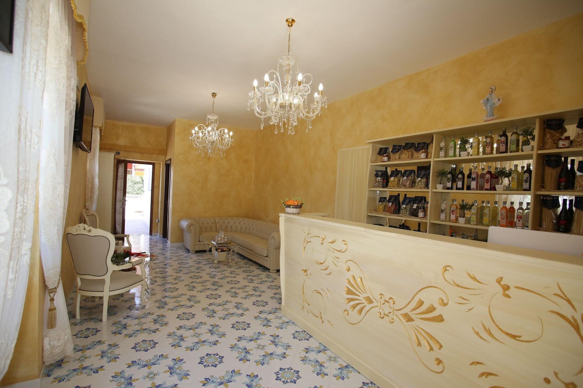 Vista Lobby Villa Catiè