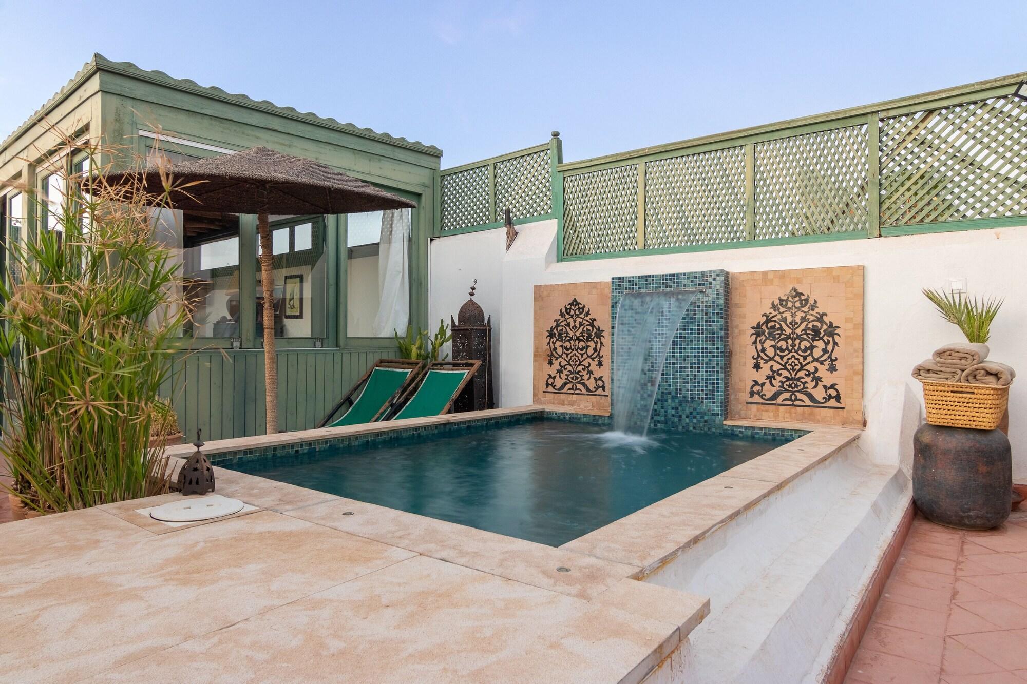 Vista Exterior Riad Swaka