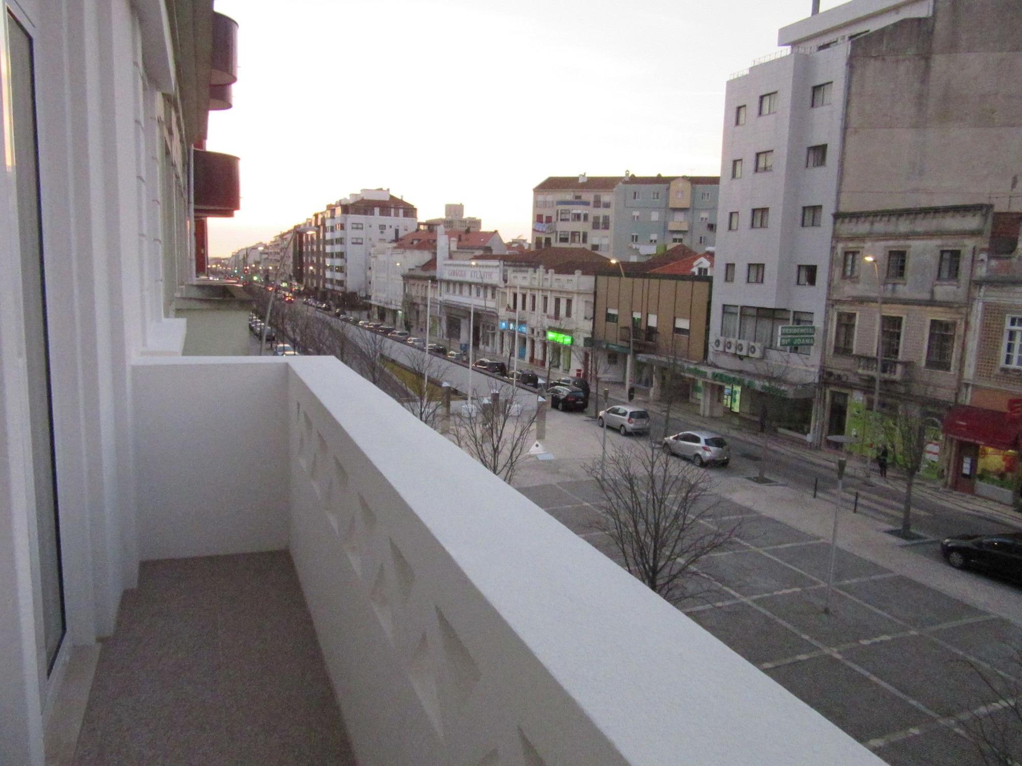 Vista Exterior Aveiro White House