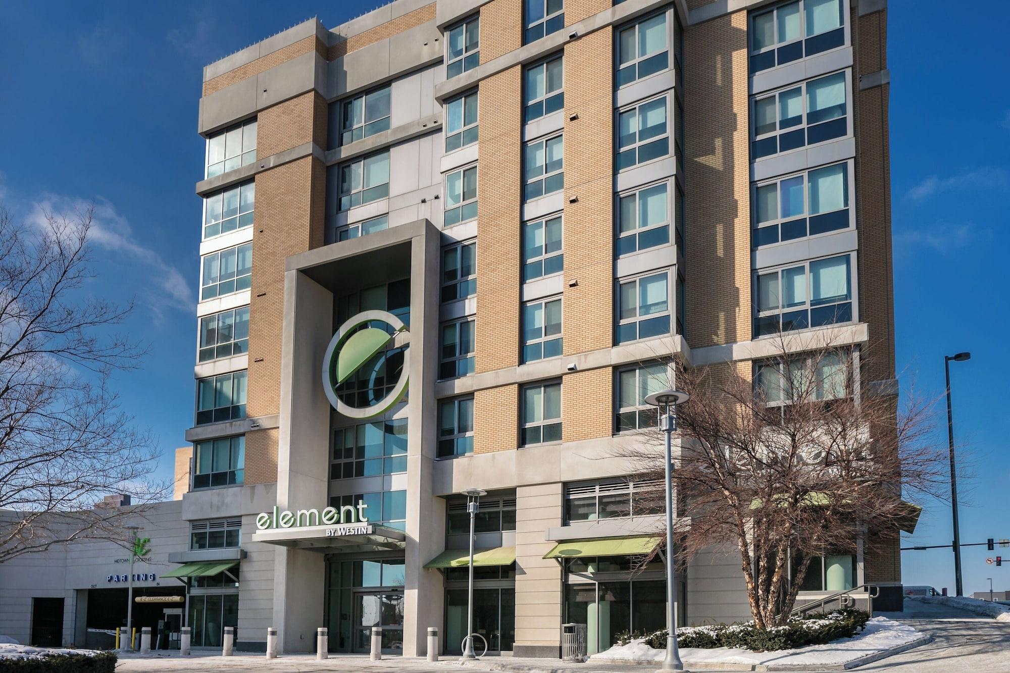 Vista Exterior Element Omaha Midtown Crossing