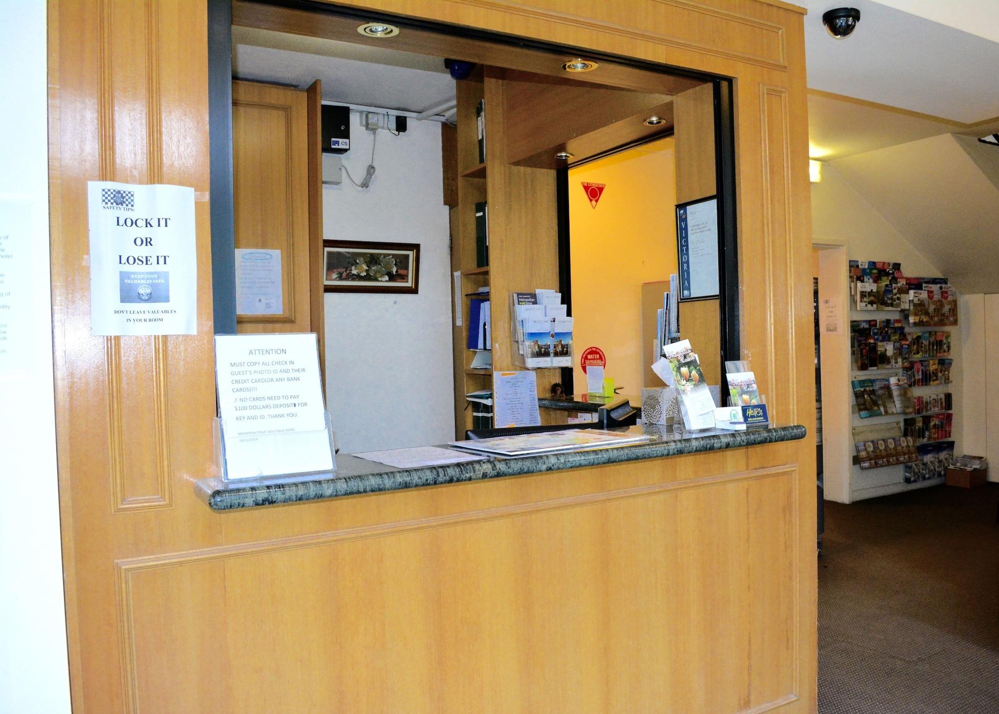 Vista Lobby Magnolia Court Boutique Hotel Melbourne