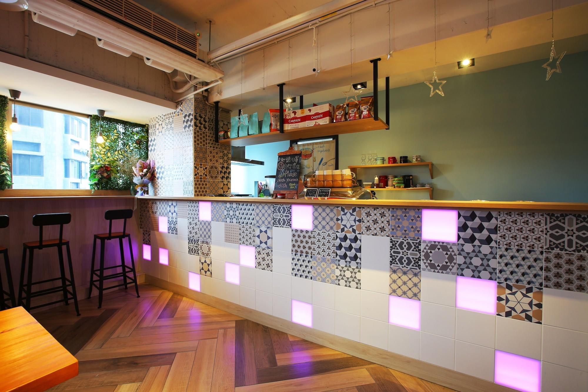 Restaurant Loosha Hostel