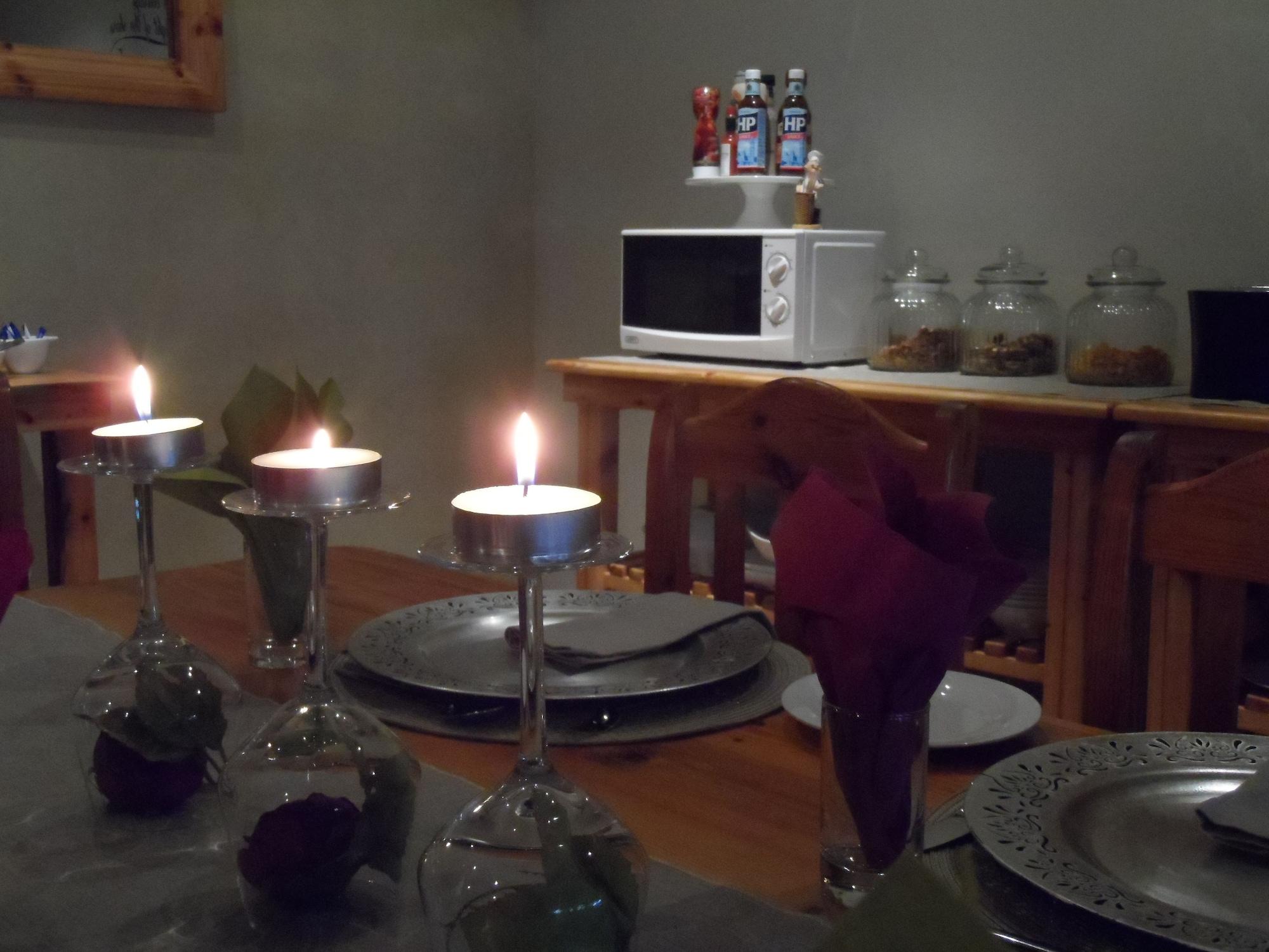 Restaurant A Cherry Lane Self Catering and B&B