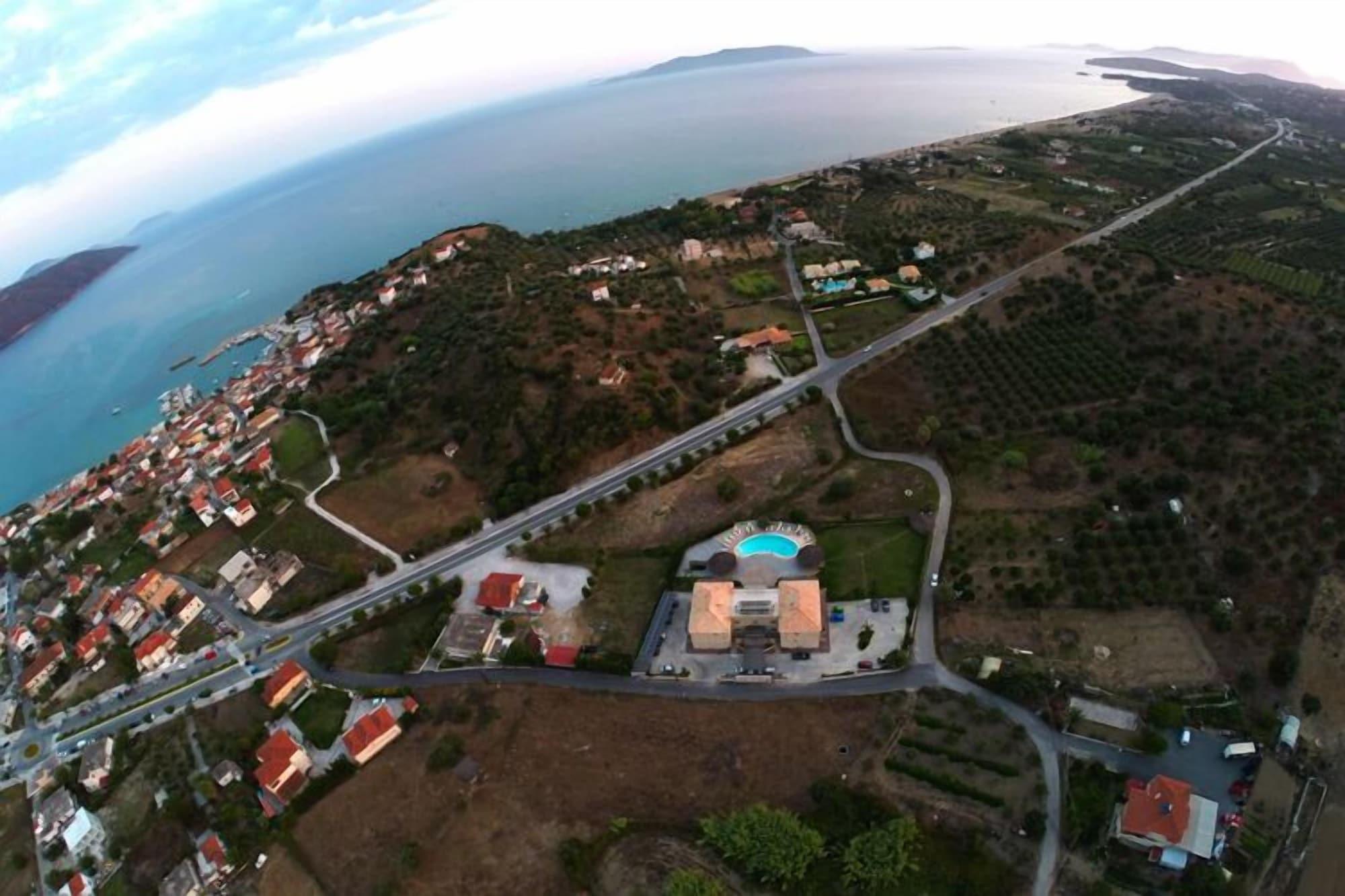 Vista Exterior Tsokas Hotel