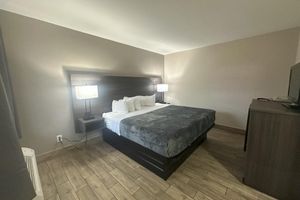Alojamiento - Econo Lodge St. Petersburg Central