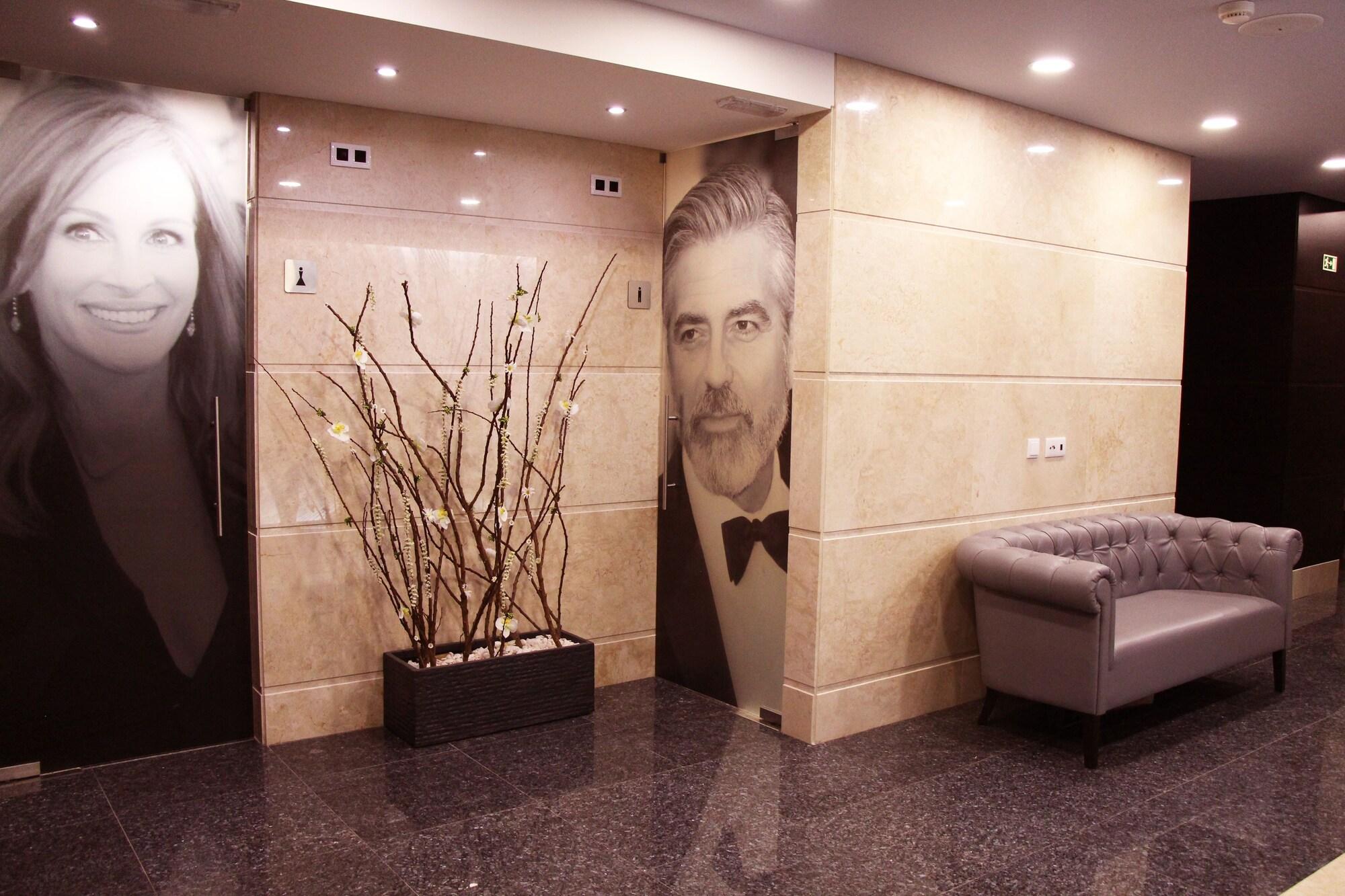 Vista Lobby America Diamonds Hotel