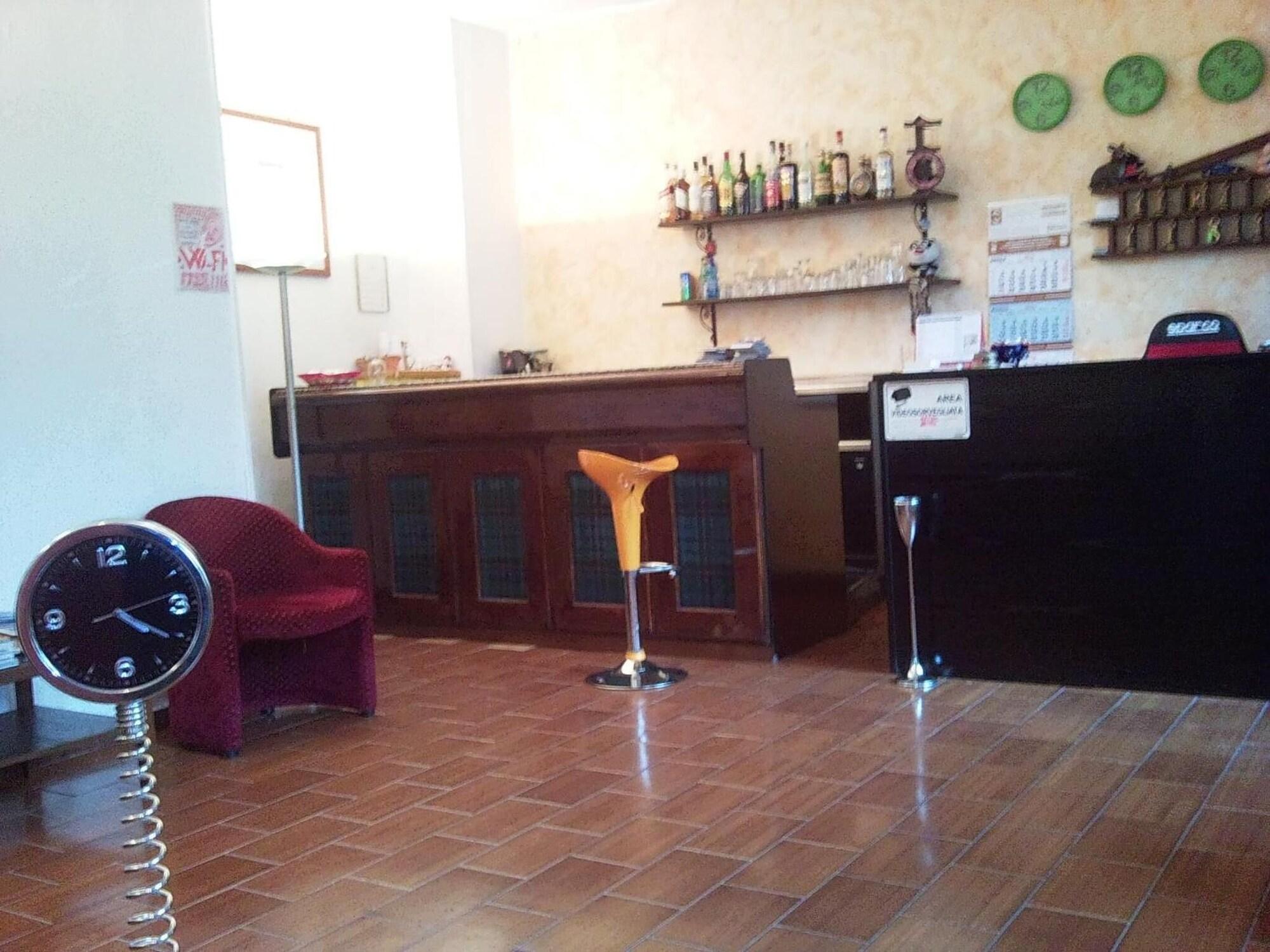 Bar/Salón Hotel Bristol