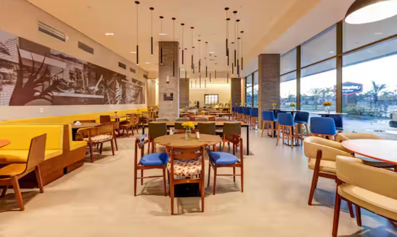 Restaurant Hampton By Hilton Caraguatatuba Serramar